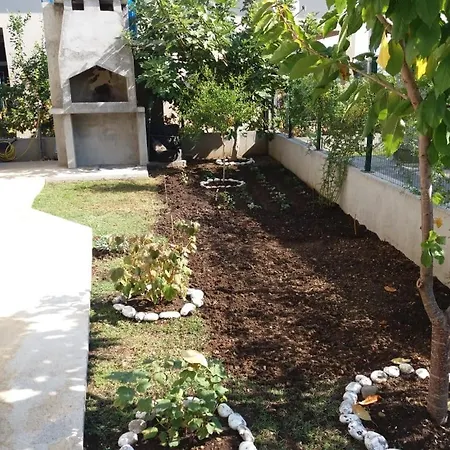 Mahalabb דירה