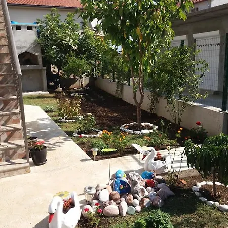 Mahalabb דירה פודגוריצה